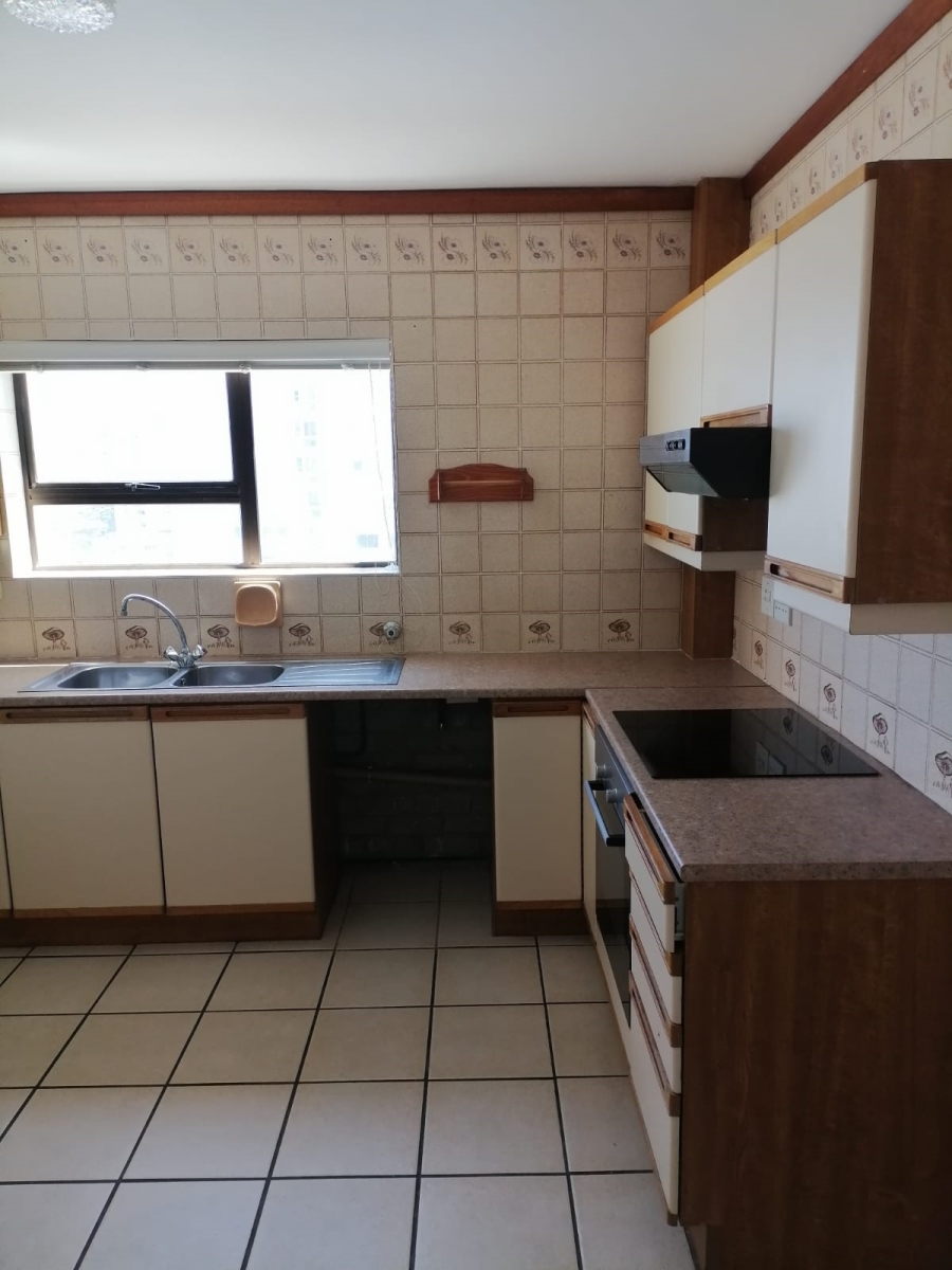 To Let 3 Bedroom Property for Rent in Strand Central Western Cape